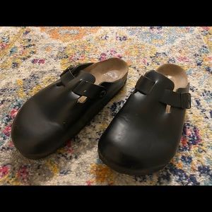 Birkenstock Black Leather Boston Clogs size 7.5/38